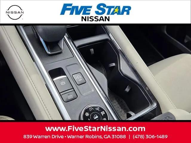 2024 Nissan Pathfinder SV 4WD