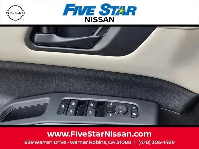 2024 Nissan Pathfinder SV 4WD