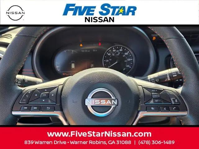 2024 Nissan Kicks SR Xtronic CVT