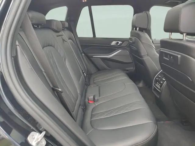 2023 BMW X5 M50i