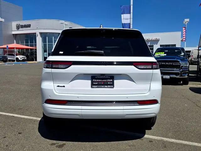 2026 Jeep Grand Cherokee Limited Reserve
