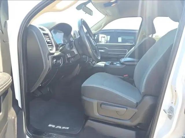 2020 Ram 3500 Big Horn Crew Cab 4x4 8' Box