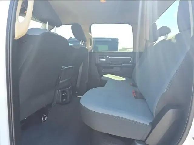 2020 Ram 3500 Big Horn Crew Cab 4x4 8' Box