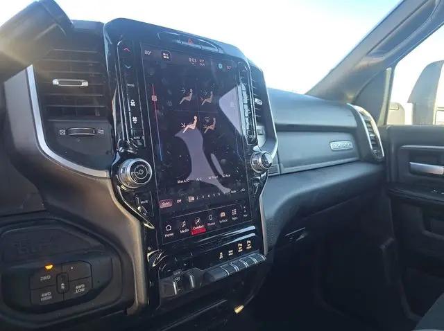 2026 Ram 2500 Big Horn Crew Cab 4x4 6'4" Box