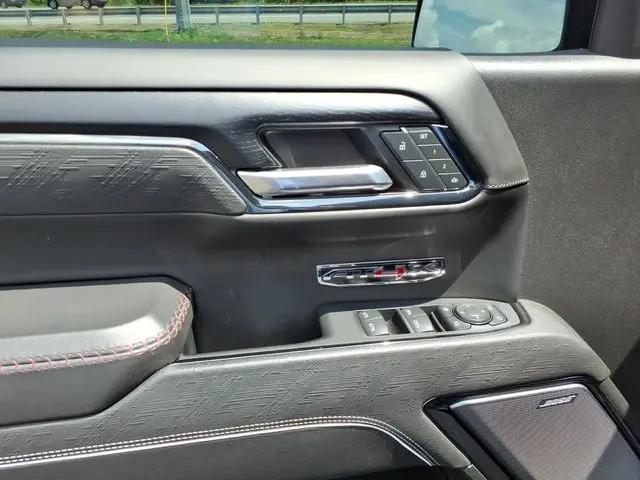 2024 GMC Sierra 1500 4WD Crew Cab Short Box AT4X