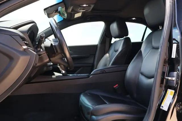 2023 Cadillac CT4 Luxury