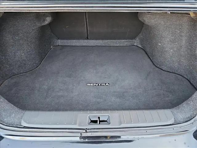 2021 Nissan Sentra SV Xtronic CVT
