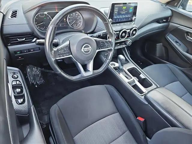 2021 Nissan Sentra SV Xtronic CVT