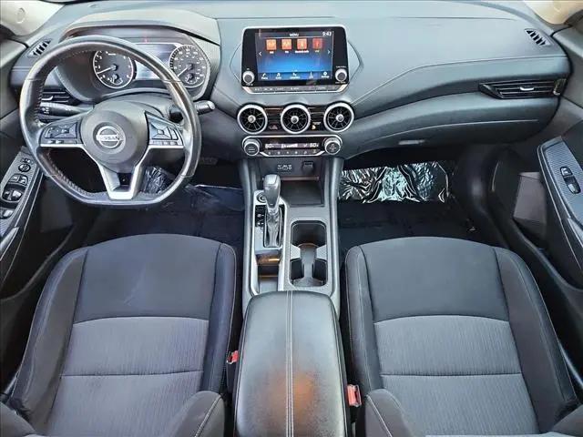 2021 Nissan Sentra SV Xtronic CVT