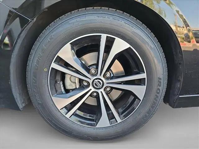 2021 Nissan Sentra SV Xtronic CVT