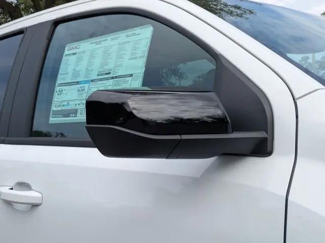 2026 GMC Canyon Elevation, RWD
