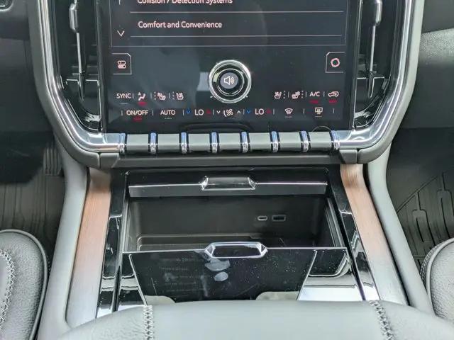 2026 GMC Yukon XL 2WD Denali