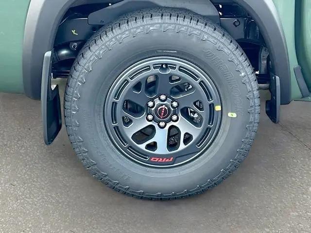 2026 Nissan Frontier Crew Cab PRO-X 4x2