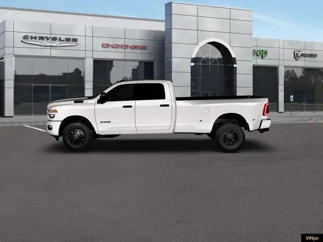 2026 Ram 3500 Big Horn Crew Cab 4x4 8' Box