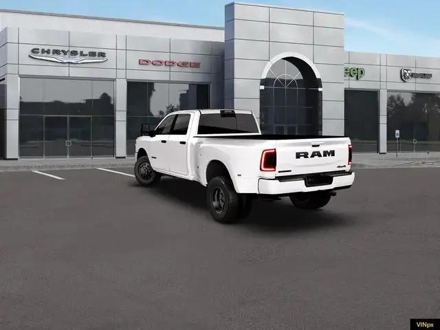 2026 Ram 3500 Big Horn Crew Cab 4x4 8' Box