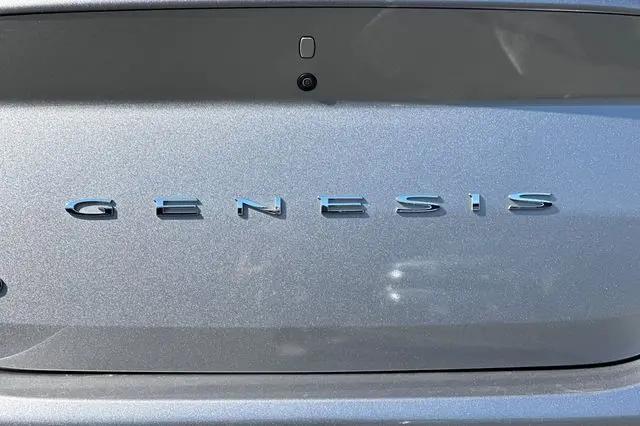 2023 Genesis G70 2.0T RWD