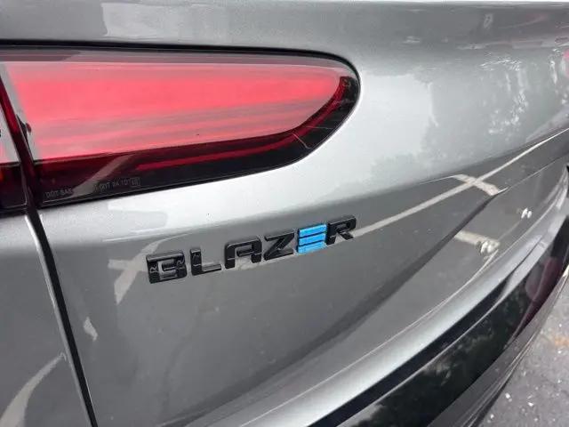 2025 Chevrolet V Blazer RS AWD