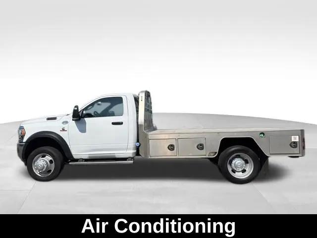 2023 Ram 5500 Tradesman/SLT