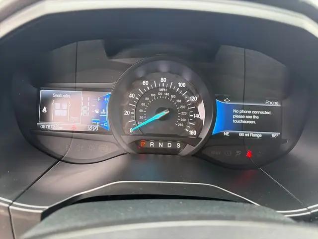 2022 Ford Edge SE