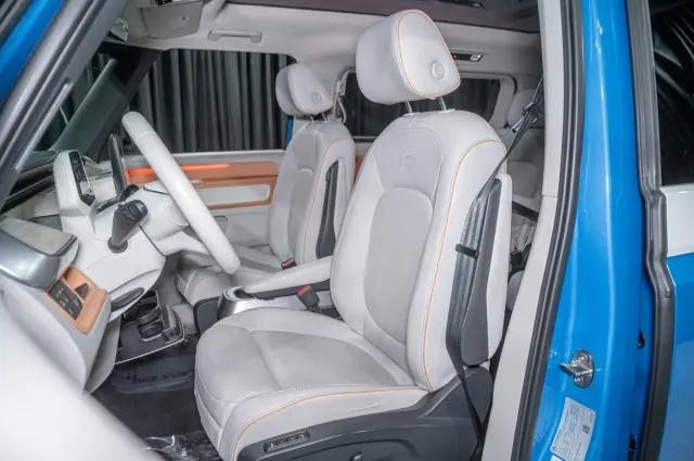 2025 Volkswagen ID. Buzz 1st Edition with 4MOTION