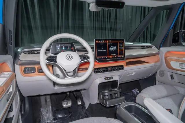2025 Volkswagen ID. Buzz 1st Edition with 4MOTION