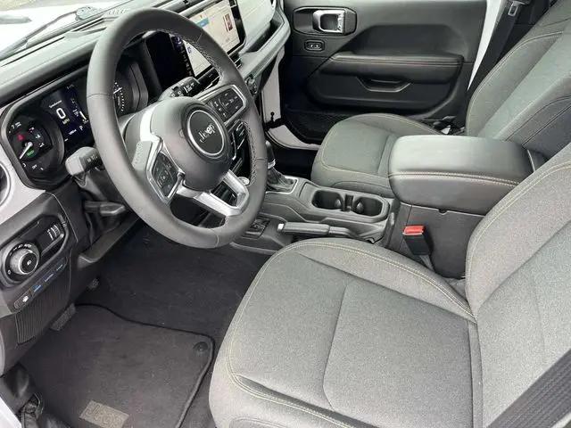2025 Jeep Wrangler 4xe Sahara 4xe