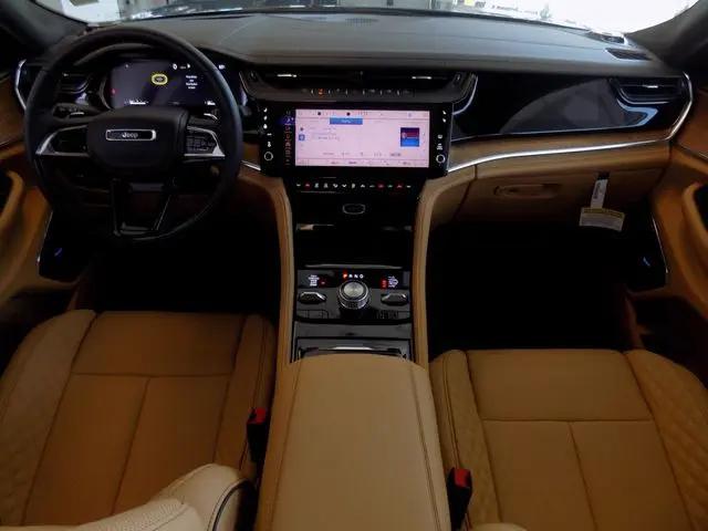 2026 Jeep Grand Cherokee Summit 4x4