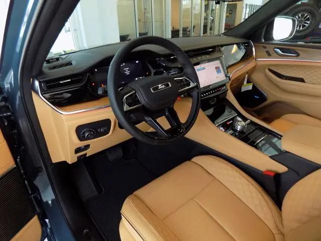 2026 Jeep Grand Cherokee Summit 4x4