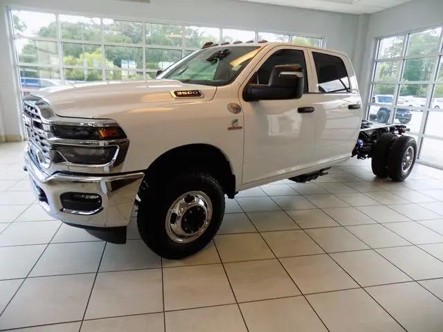 2026 Ram 3500 Tradesman/Big Horn