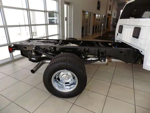 2026 Ram 3500 Tradesman/Big Horn
