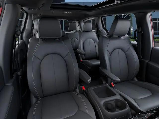 2027 Chrysler Pacifica Select AWD