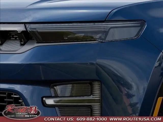 2026 Jeep Grand Wagoneer L Summit Obsidian 4x4