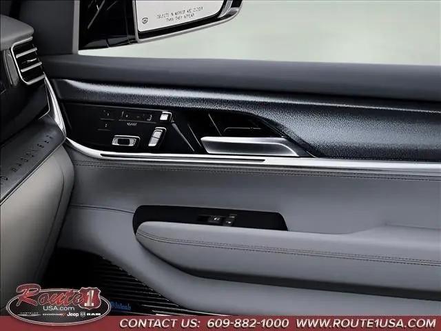 2026 Jeep Grand Wagoneer L Summit Obsidian 4x4