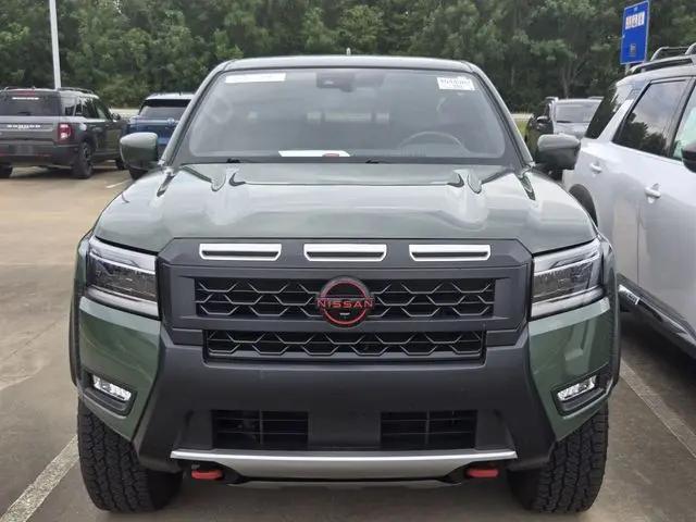 2025 Nissan Frontier Crew Cab PRO-4X 4x4