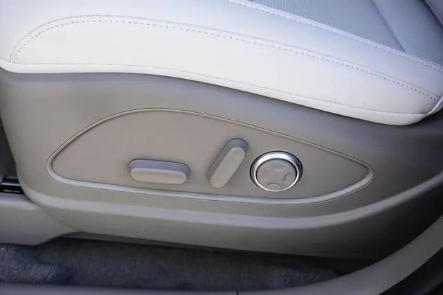 2026 Hyundai Palisade Hybrid Blue SEL Premium 7P