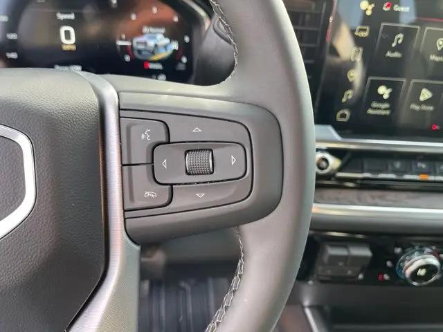 2026 GMC Sierra 2500HD Crew Cab, Standard Bed, SLT, 4WD