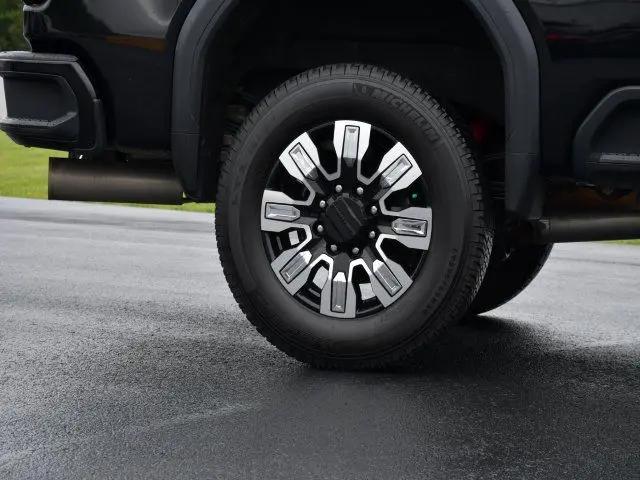 2021 GMC Sierra 3500HD 4WD Crew Cab Standard Bed Denali
