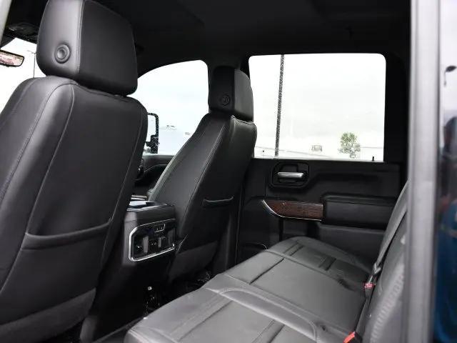 2021 GMC Sierra 3500HD 4WD Crew Cab Standard Bed Denali