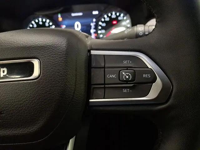 2023 Jeep Compass Latitude Lux FWD