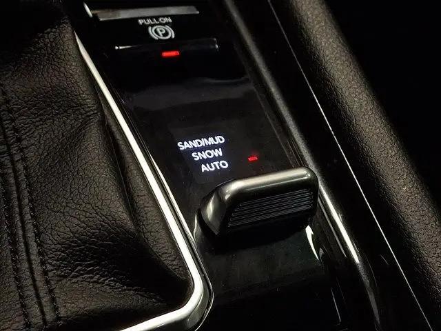 2023 Jeep Compass Latitude Lux FWD