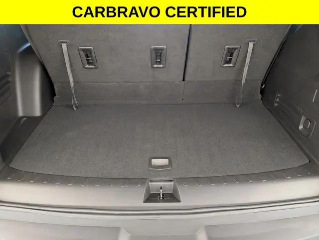 2024 Chevrolet Traverse AWD LT Leather