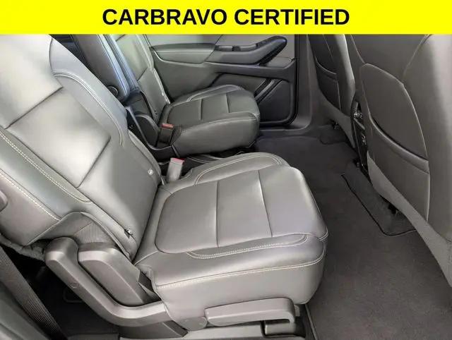 2024 Chevrolet Traverse AWD LT Leather