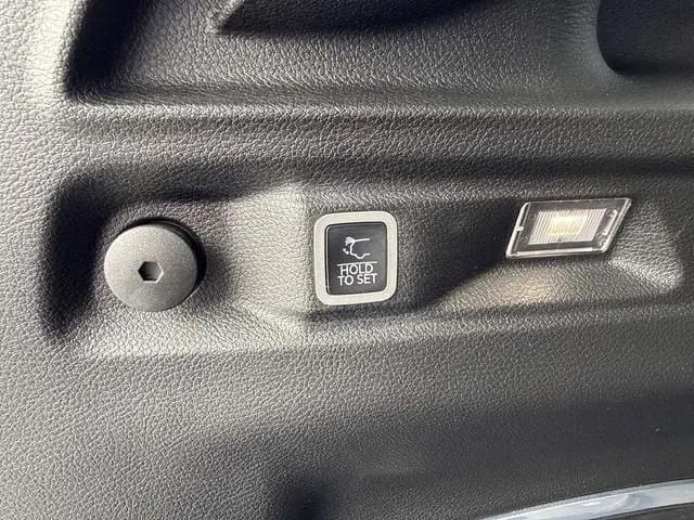 2022 Jeep Grand Cherokee L Limited 4x2
