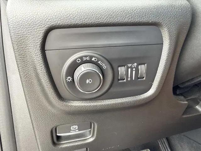 2022 Jeep Grand Cherokee L Limited 4x2