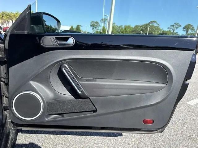 2019 Volkswagen Beetle 2.0T S