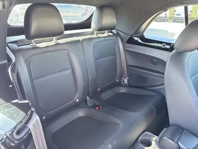 2019 Volkswagen Beetle 2.0T S