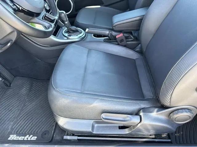 2019 Volkswagen Beetle 2.0T S