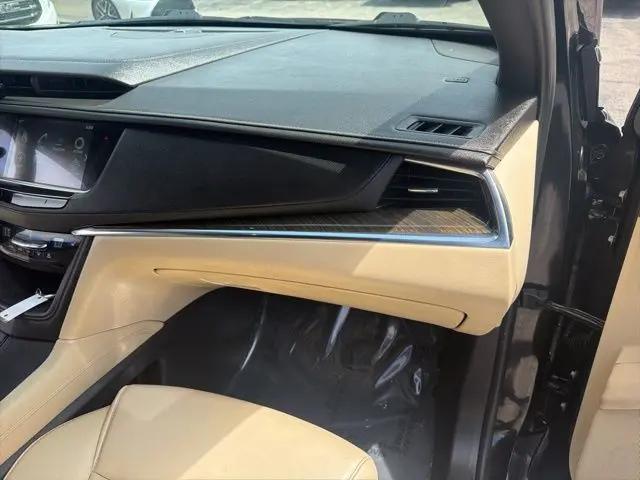 2018 Cadillac XT5 Standard