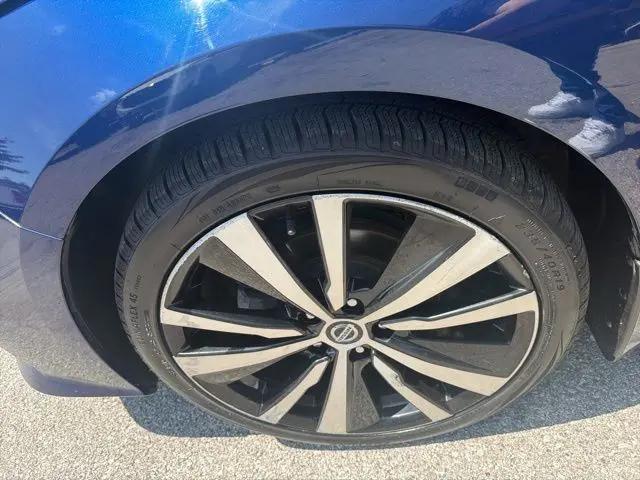 2022 Nissan Altima SR FWD