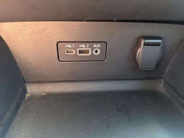 2022 Nissan Altima SR FWD